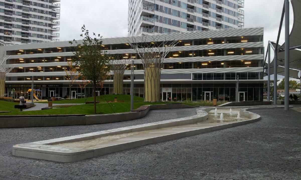 Panorama City Apartment With Free Parking Bratislava Exterior foto